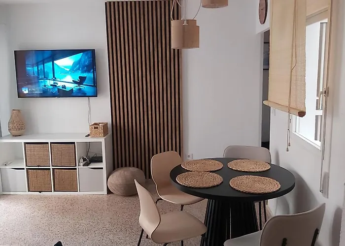 Cafe Del Mar Apartment *